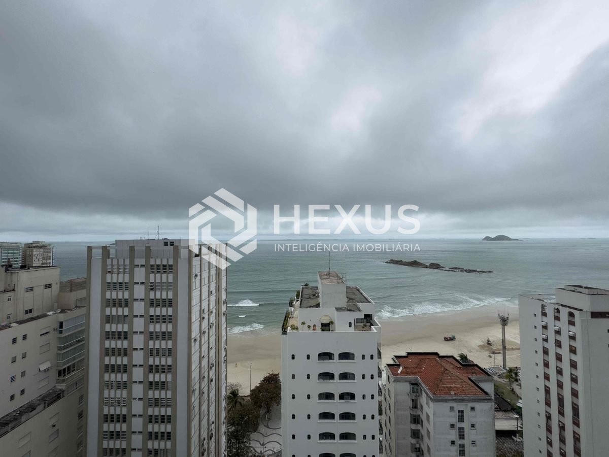 Foto 5 de Apartamento com varanda, lazer e vista mar e uma quadra da Praia das Pitanguerias, Guaruja | Hexus