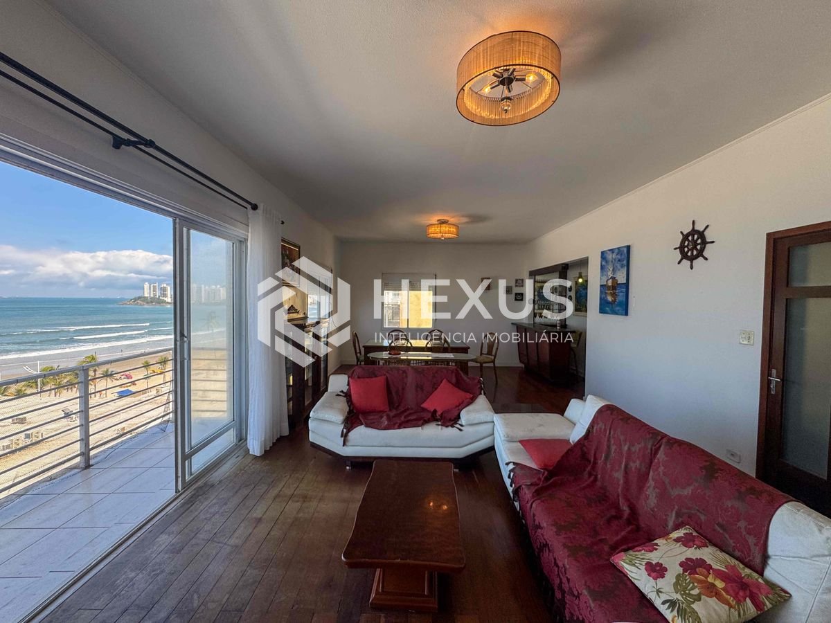 Foto 3 de Apartamento frente mar com varanda e vista mar na Praia das Pitangueiras, Guaruja