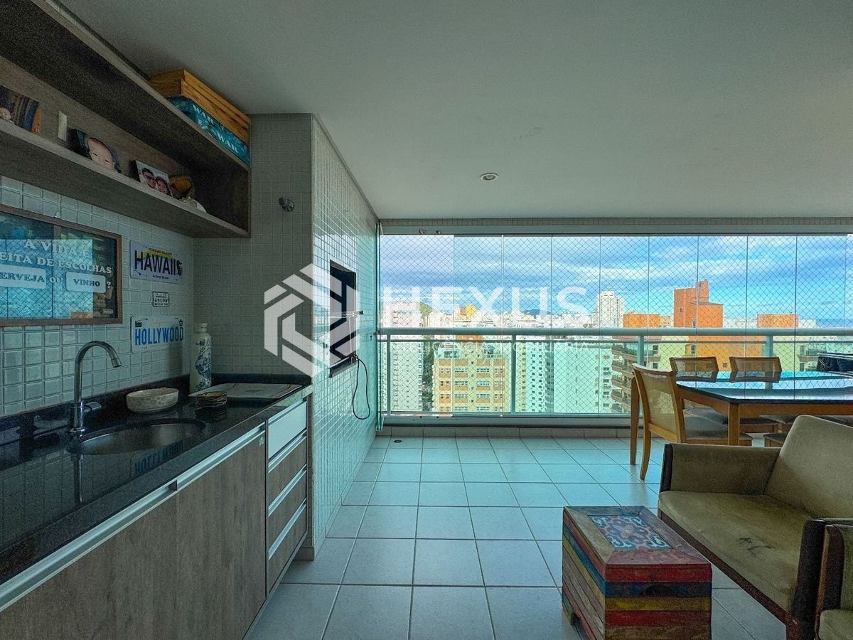 Foto 2 de Apartamento com varanda gourmet vista mar e lazer na Praia das Pitangueiras, Guaruja