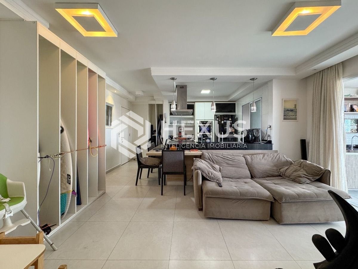 Foto 5 de Apartamento com varanda gourmet vista mar e lazer na Praia das Pitangueiras, Guaruja