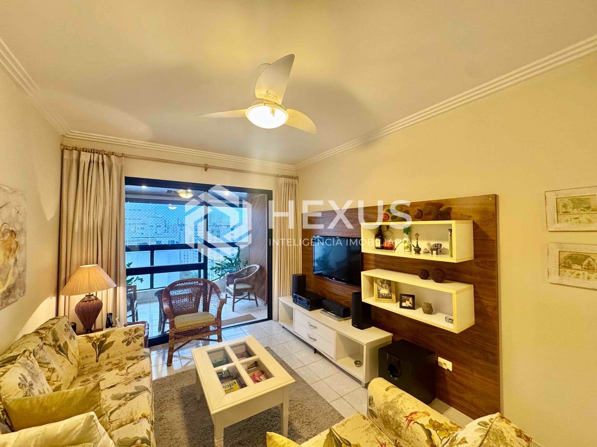 Foto 4 de Apartamento à venda na Praia das Pitangueiras a uma quadra da praia, Lazer, 2 Quartos ( 1 Suíte ) , 2 Vagas, Guarujá SP