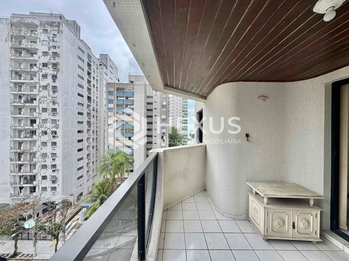 Apartamento em Pitangueiras — foto 1