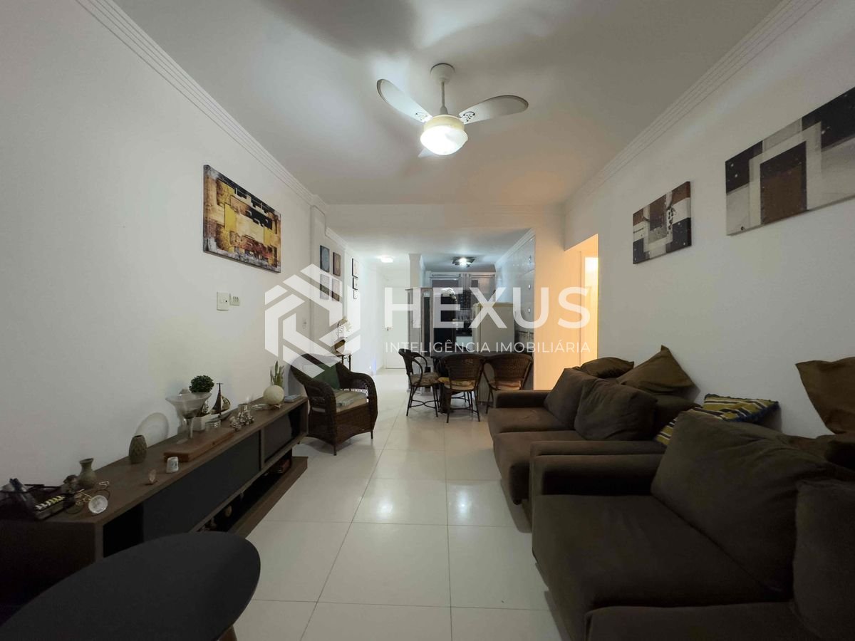 Foto 3 de Apartamento a uma quadra da Praia das Pitangueiras, Guarujá-SP - 2 Quartos (1 Suíte) | Hexus Inteligência Imobiliária