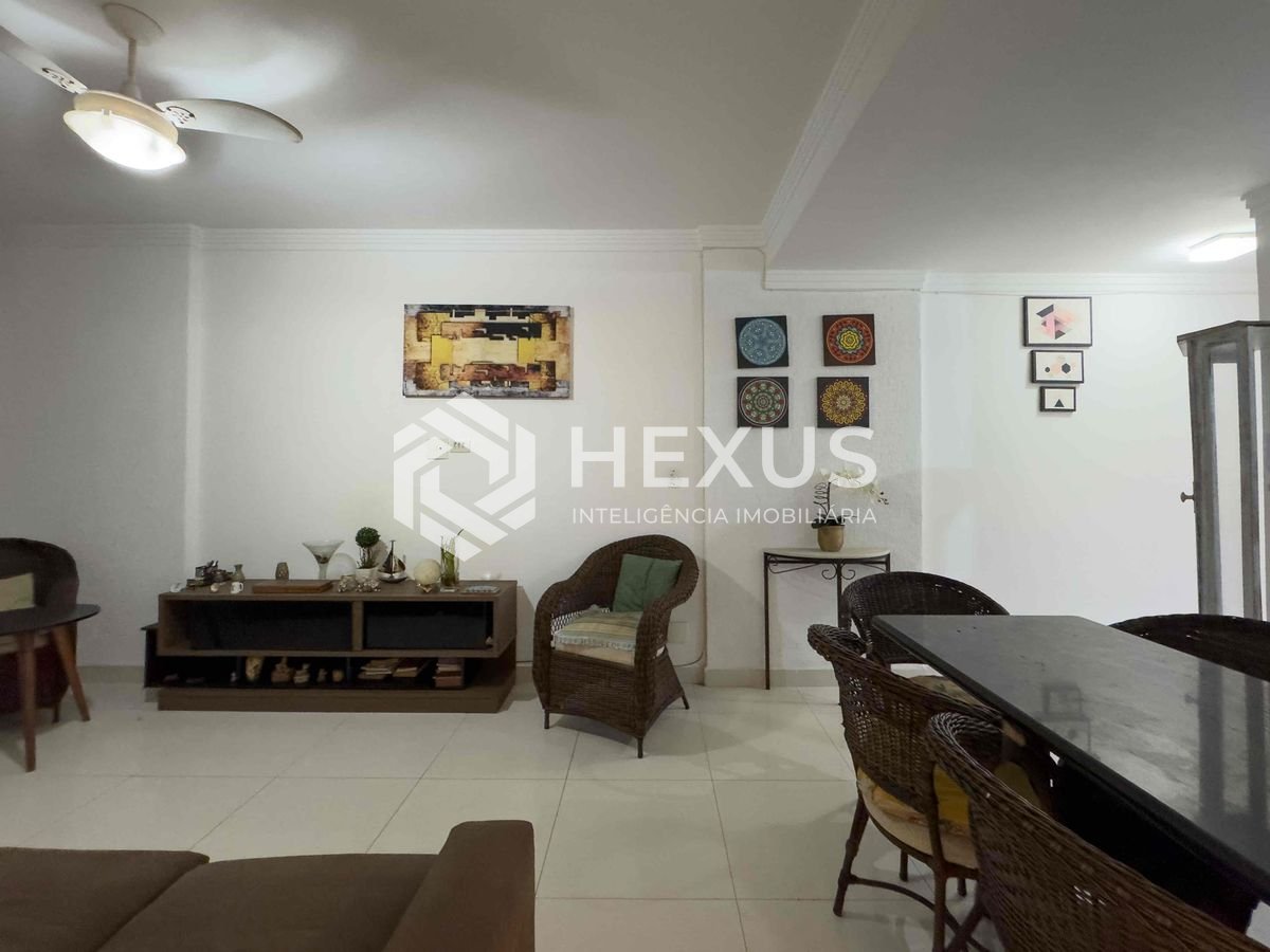 Foto 5 de Apartamento a uma quadra da Praia das Pitangueiras, Guarujá-SP - 2 Quartos (1 Suíte) | Hexus Inteligência Imobiliária