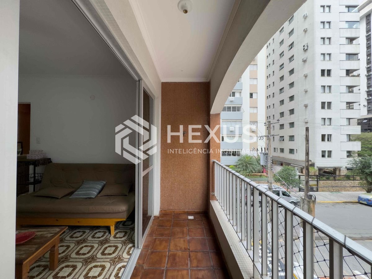 Apartamento em Pitangueiras — foto 1