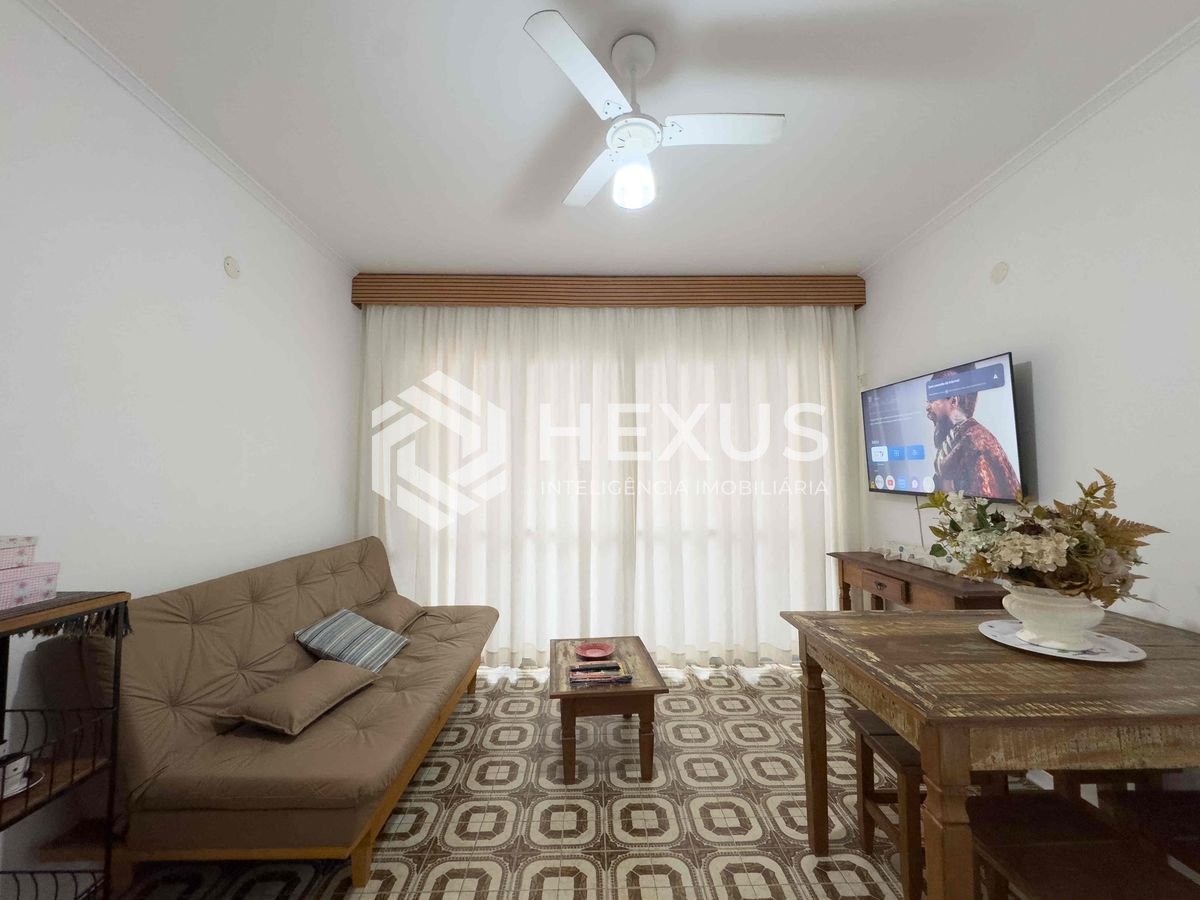 Foto 5 de Apartamento com varanda a duas quadras da Praia das Pitangueiras, Guarujá-SP - 1 Quarto, 1 Vaga | Hexus Inteligência Imobiliária