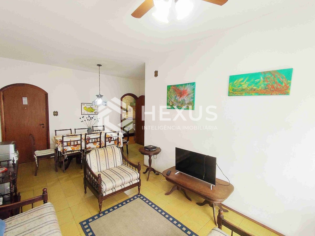 Foto 2 de Apartamento beira mar com varanda e lazer na Praia do Tombo, Guaruja | Hexus