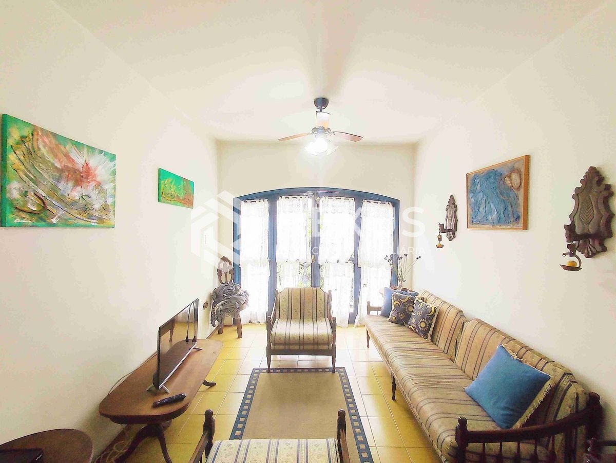 Foto 4 de Apartamento beira mar com varanda e lazer na Praia do Tombo, Guaruja | Hexus