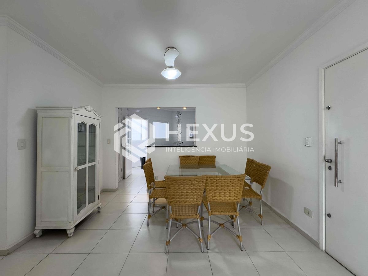 Foto 4 de Apartamento mobiliado a uma quadra da Praia das Pitangueiras, Guaruja