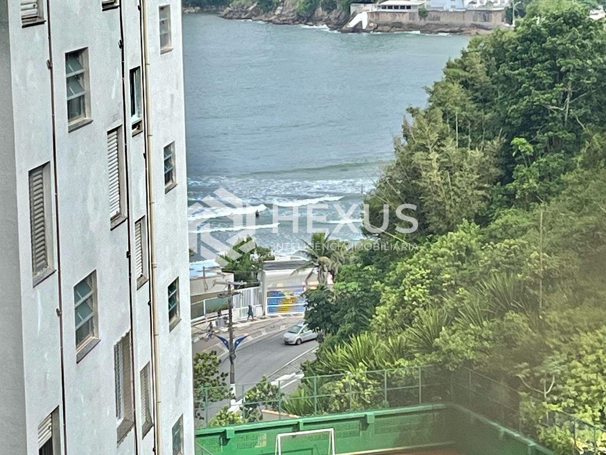 Foto 2 de Apartamento beira mar com varanda, lazer e vista mar na Praia das Pitangueiras, Guaruja | Hexus