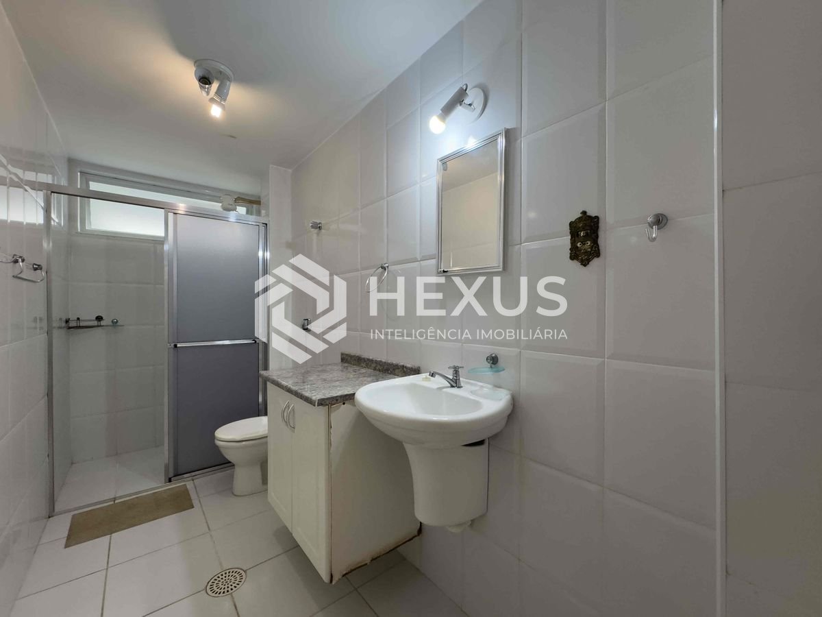 Foto 5 de Apartamento mobiliado a duas quadras da Praia das Pitangueiras, Guaruja | Hexus Inteligência Imobiliária