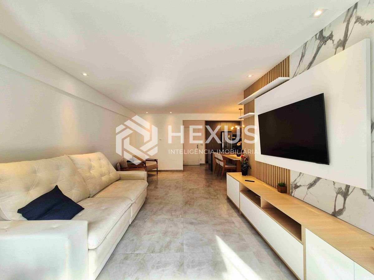 Foto 5 de Apartamento com varanda, reformado, lazer completo na Praia das Pitangueiras, Guaruja | Hexus