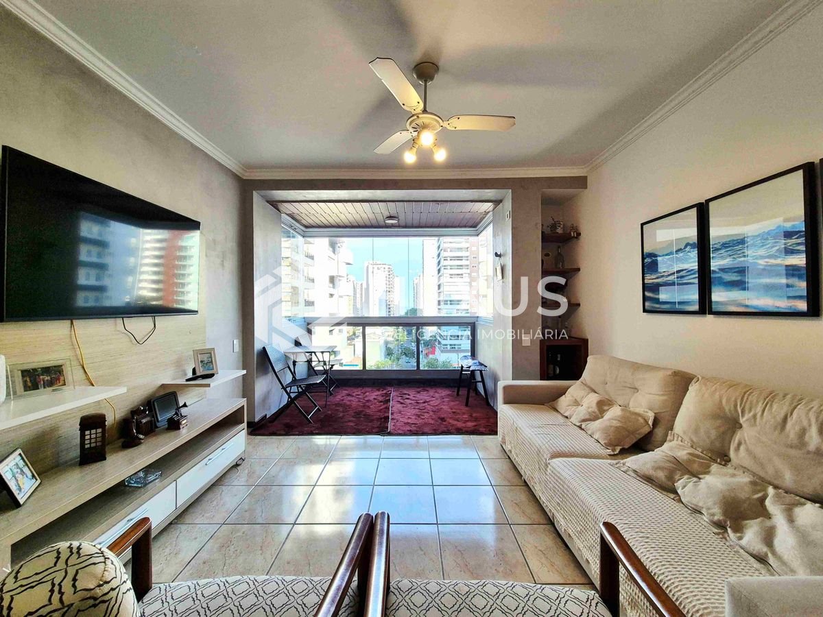Apartamento em Pitangueiras — foto 1