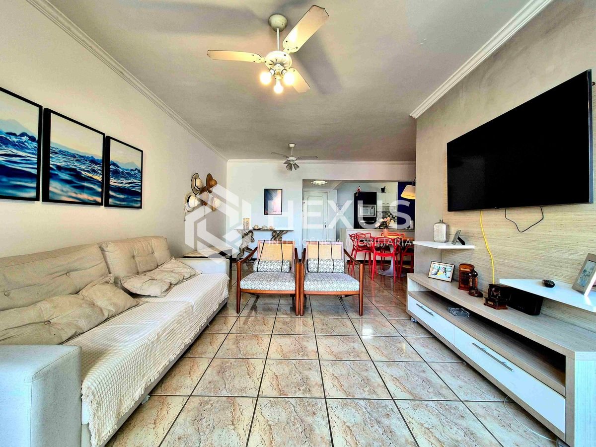 Foto 4 de Apartamento com varanda e lazer completo na Praia das Pitangueiras, Guaruja | Hexus