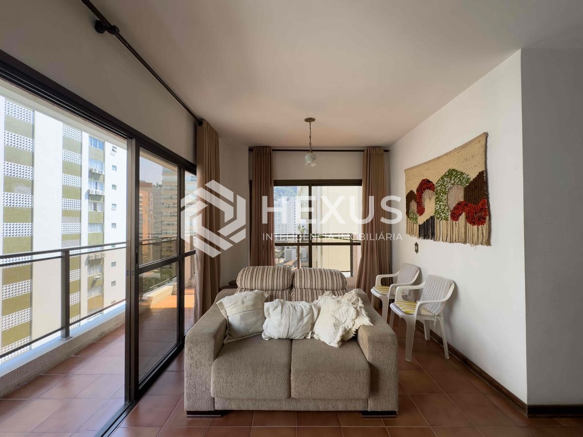 Foto 5 de Apartamento com varanda, vista mar e lazer na Praia das Pitangueiras, Guaruja | Hexus