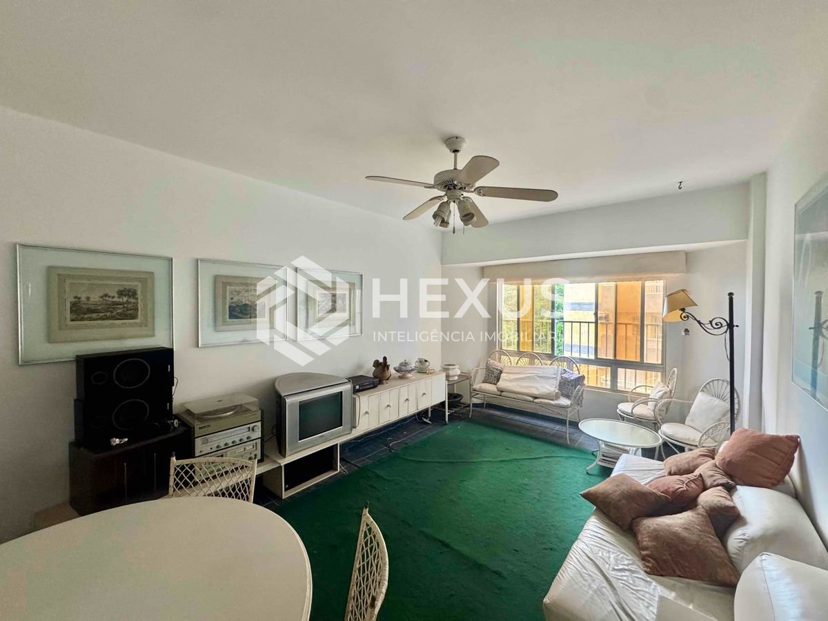 Apartamento em Pitangueiras — foto 1