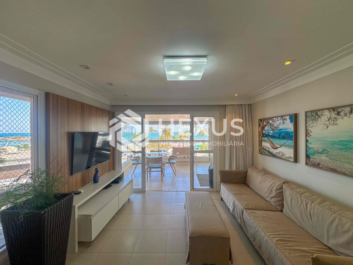 Foto 4 de Apartamento frente mar reformado com varanda gourmet vista mar e lazer na Praia das Pitangueiras, Guaruja