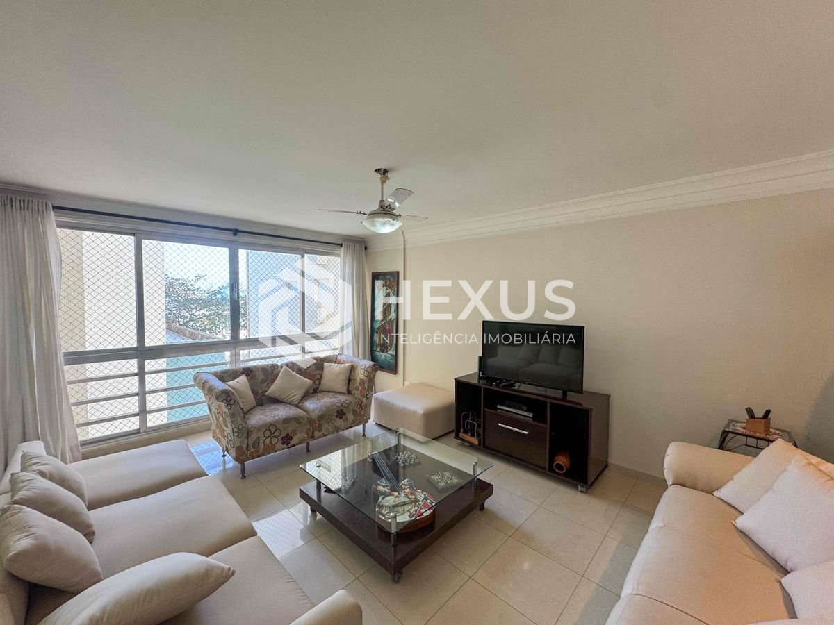 Foto 2 de Apartamento frente mar reformado com vista mar na Praia das Pitangueiras, Guaruja