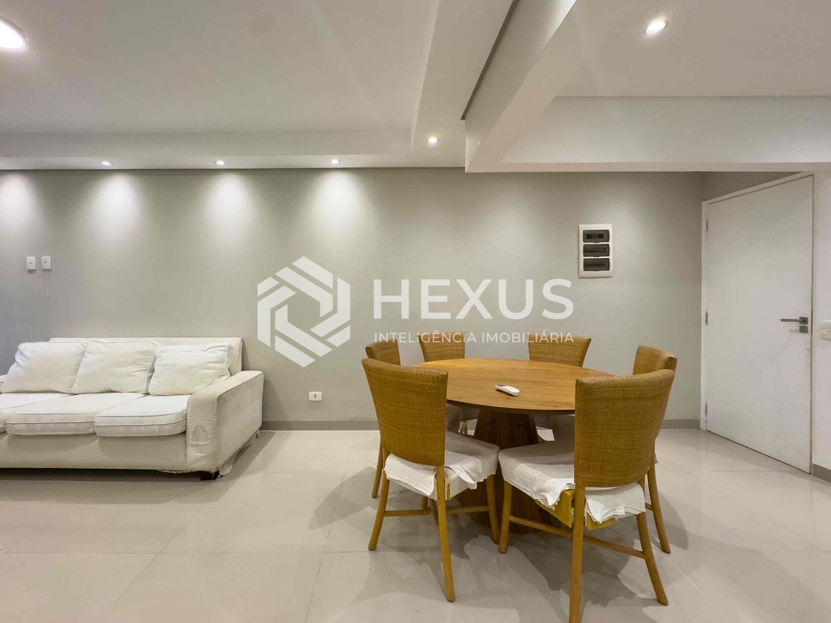 Foto 5 de Apartamento beira mar, reformado, com varanda e lazer, Praia das Asturias, Guaruja | Hexus