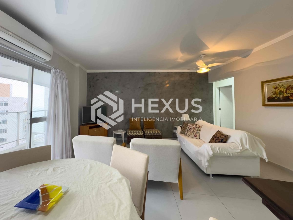 Foto 2 de Apartamento com varanda, vista mar, lazer, quadra mar da Praia das Pitangueiras, Guaruja - Hexus