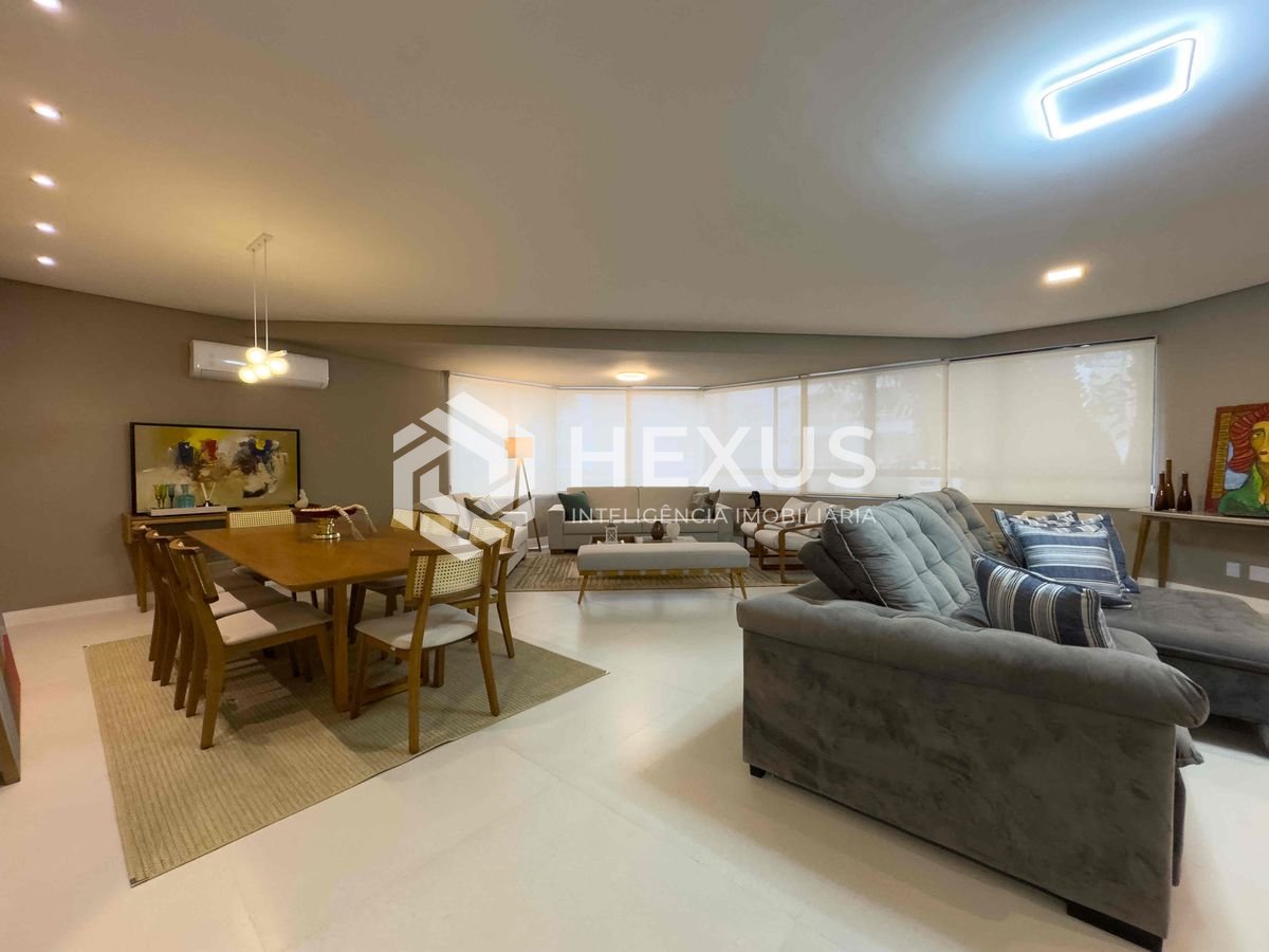 Foto 2 de Apartamento reformado e mobiliado com lazer na Praia das Pitangueiras, Guaruja - Hexus