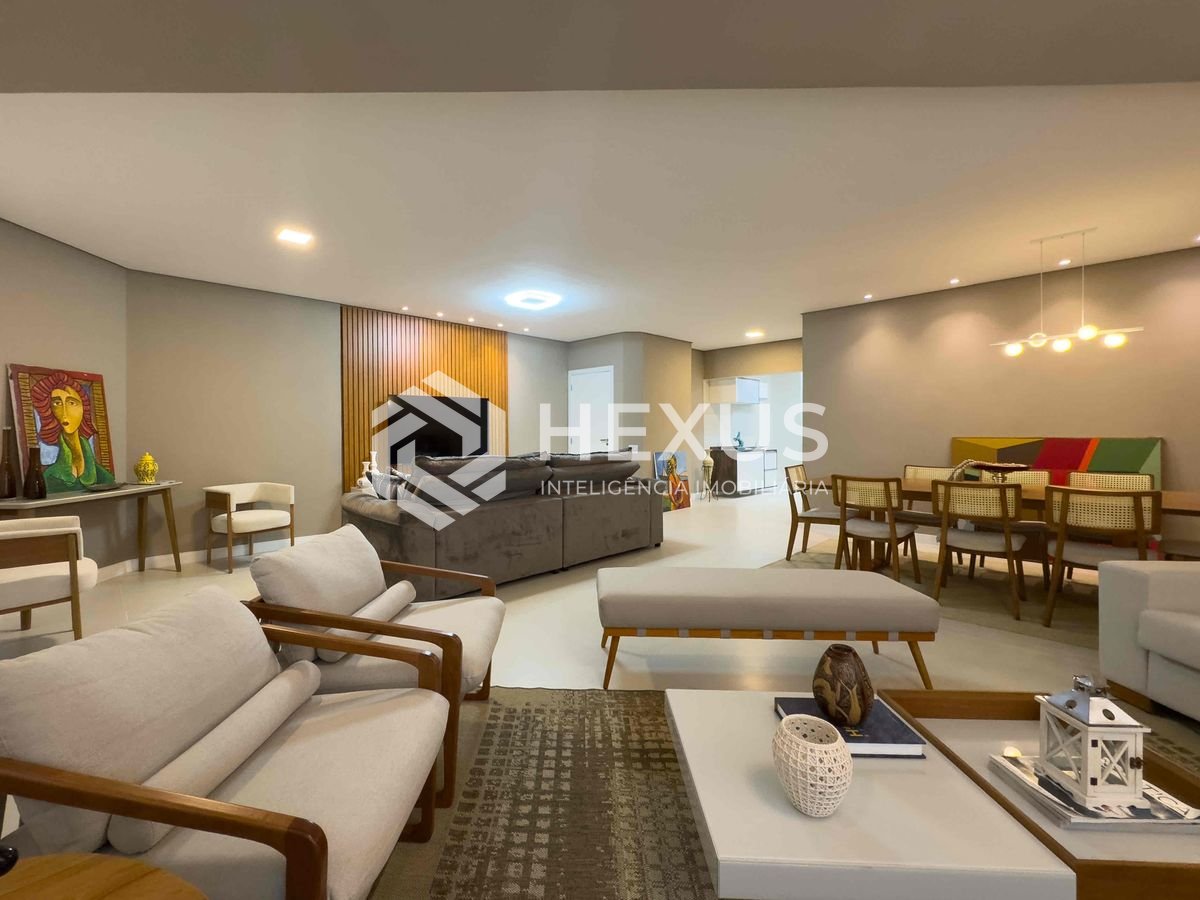 Foto 4 de Apartamento reformado e mobiliado com lazer na Praia das Pitangueiras, Guaruja - Hexus
