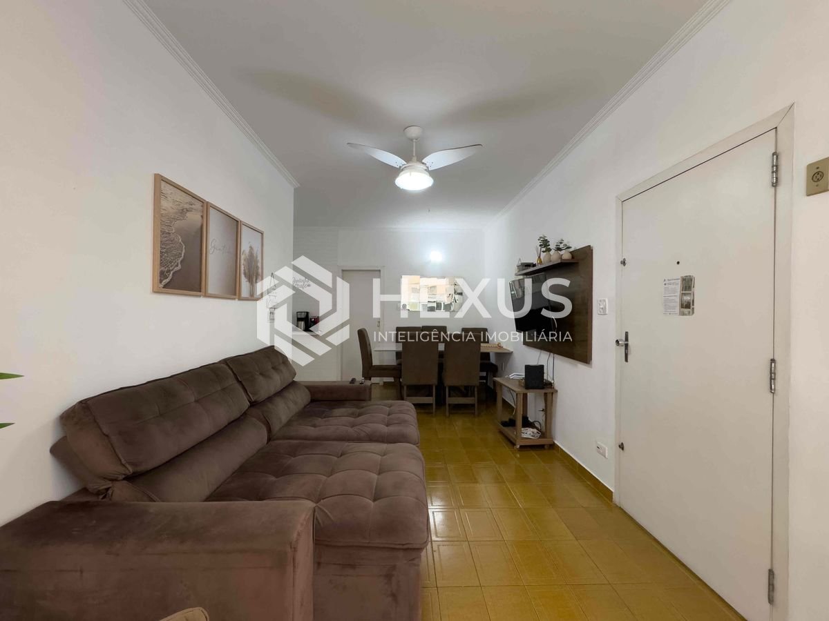 Foto 2 de Apartamento com varanda na quadra mar da Praia das Pitangueiras, Guaruja - Hexus