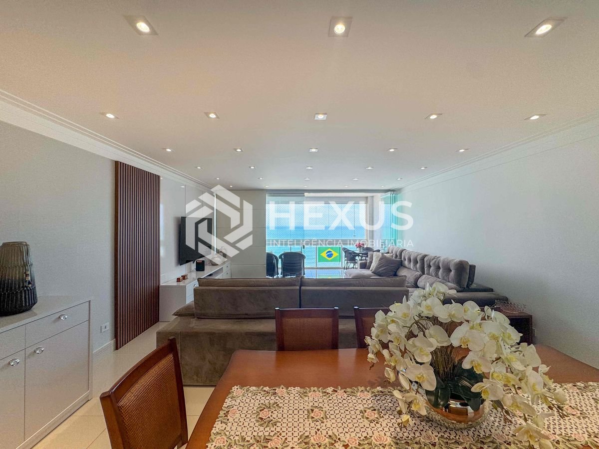Apartamento em Pitangueiras — foto 1