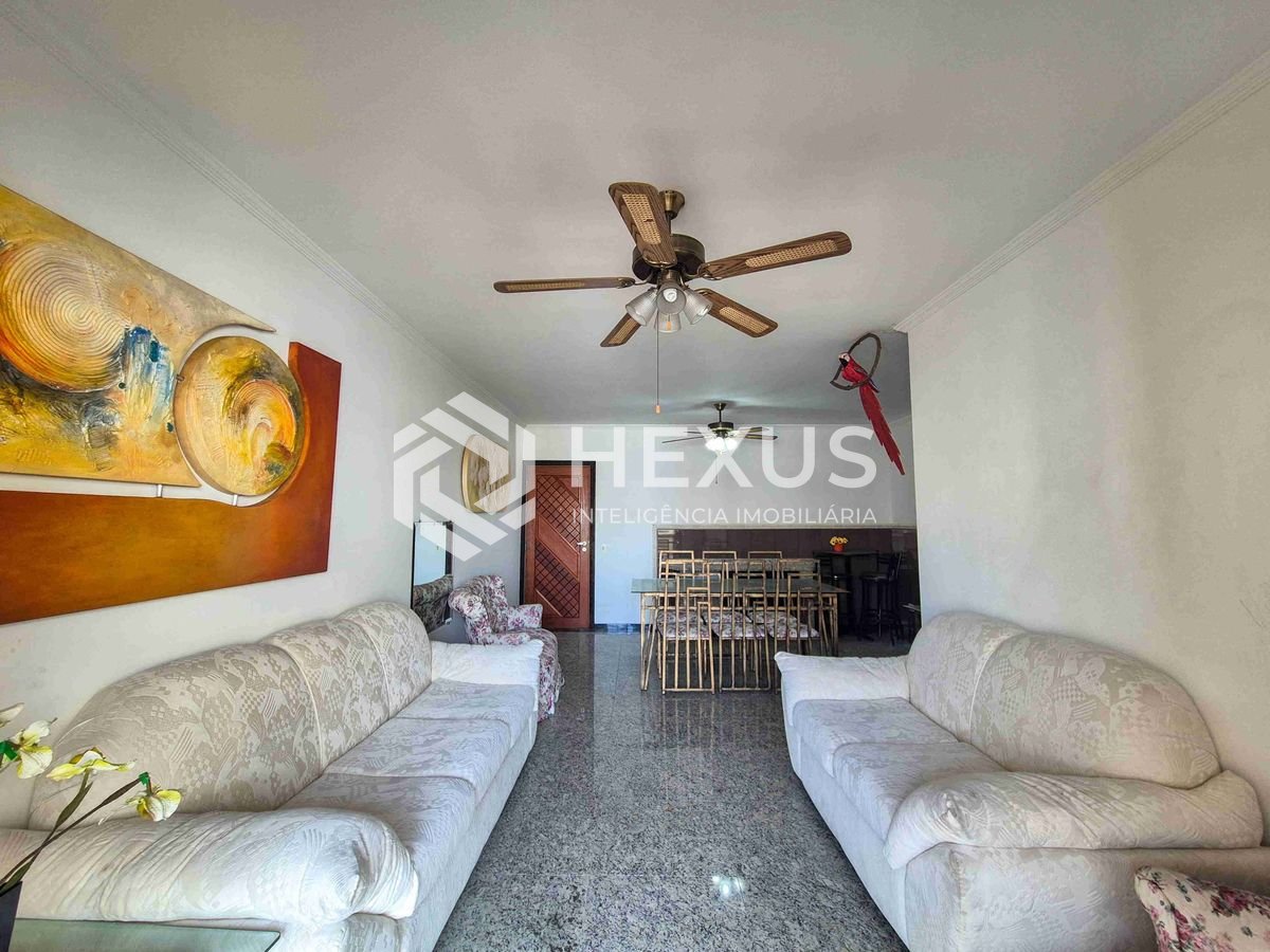 Foto 2 de Apartamento com varanda e lazer na Praia das Pitangueiras, Guaruja