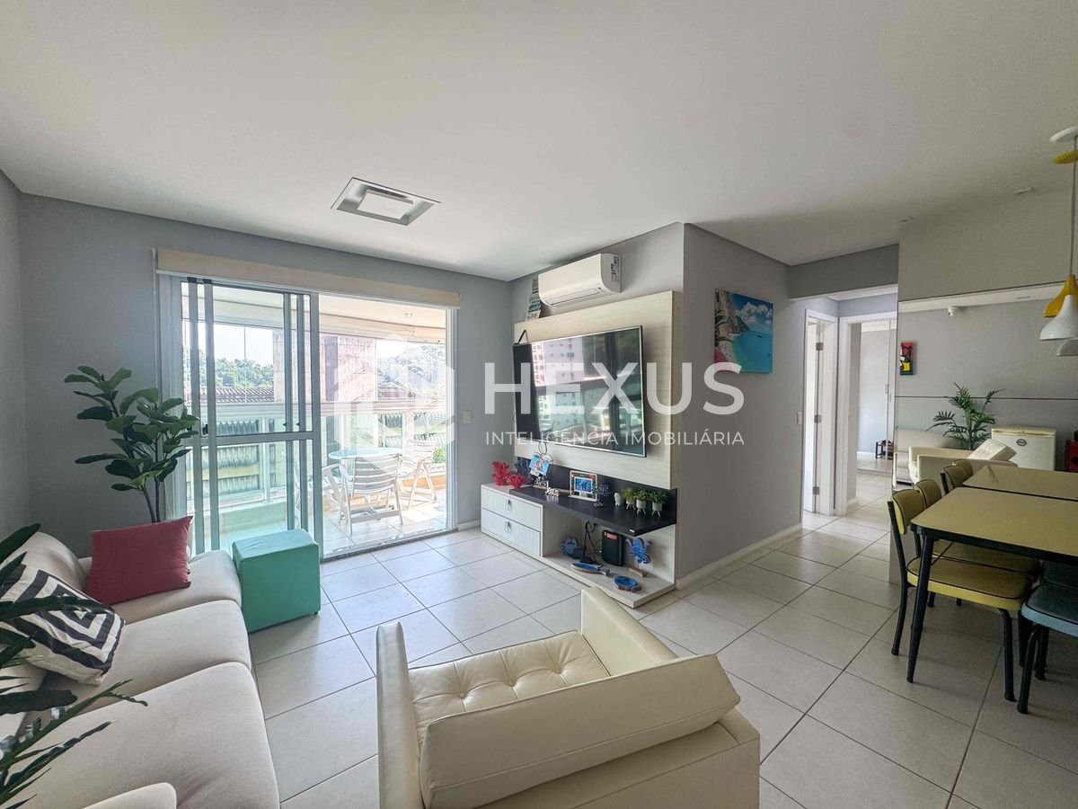 Foto 3 de Apartamento com varanda gourmet a lazer na Praia das Pitangueiras, Guaruja