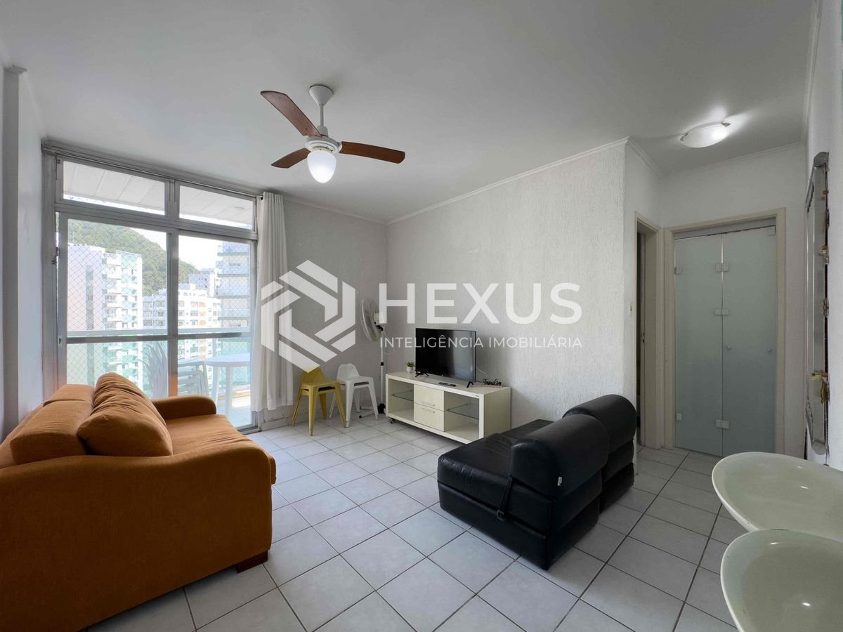 Foto 2 de Apartamento com varanda vista mar na beira mar das Pitangueiras, Guaruja