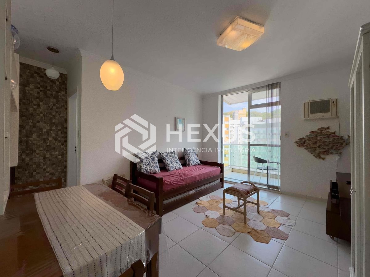Foto 2 de Apartamento com varanda e vista mar na quadra mar da Praia das Pitangueiras, Guaruja