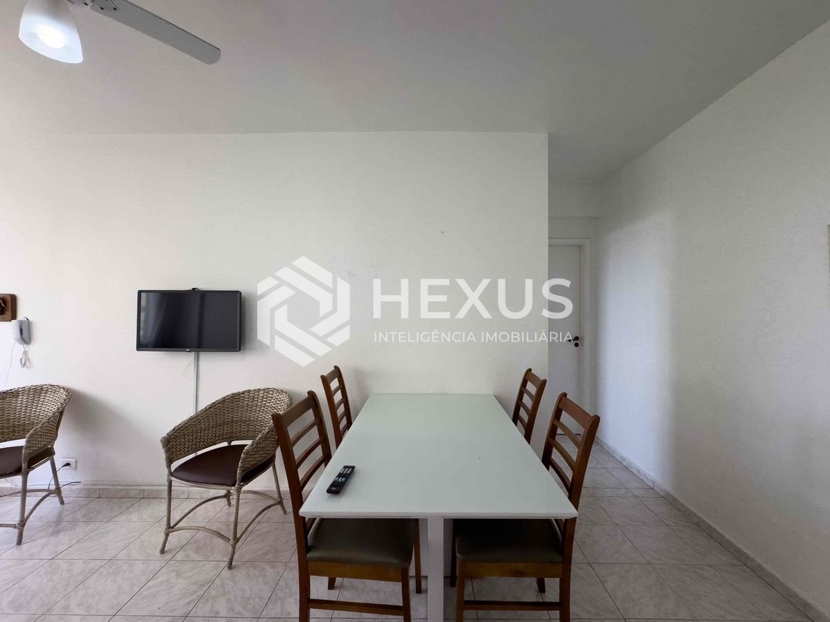 Foto 5 de Apartamento com vista mar na quadra mar da Praia das Pitangueiras, Guaruja