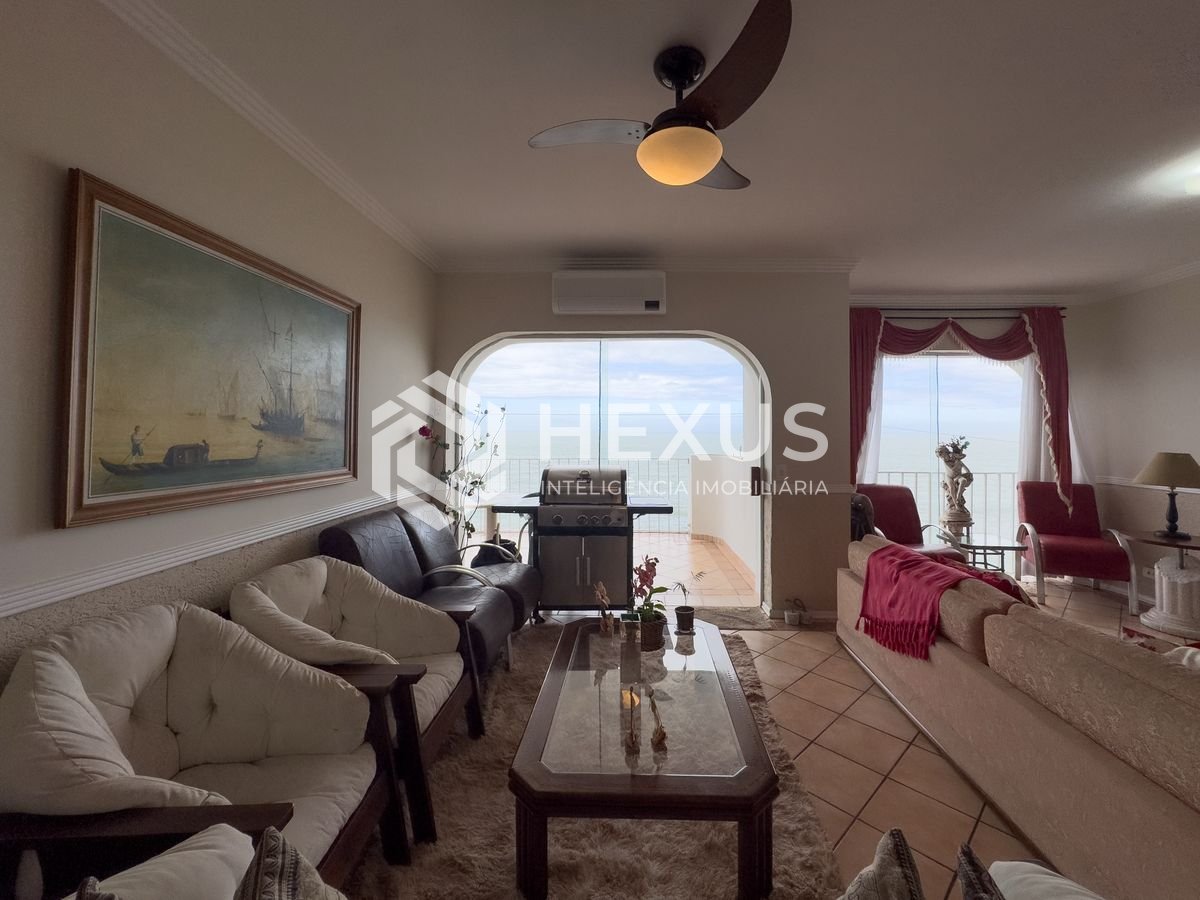Foto 5 de Apartamento frente mar com varanda e vista mar na Praia das Pitangueiras, Guaruja