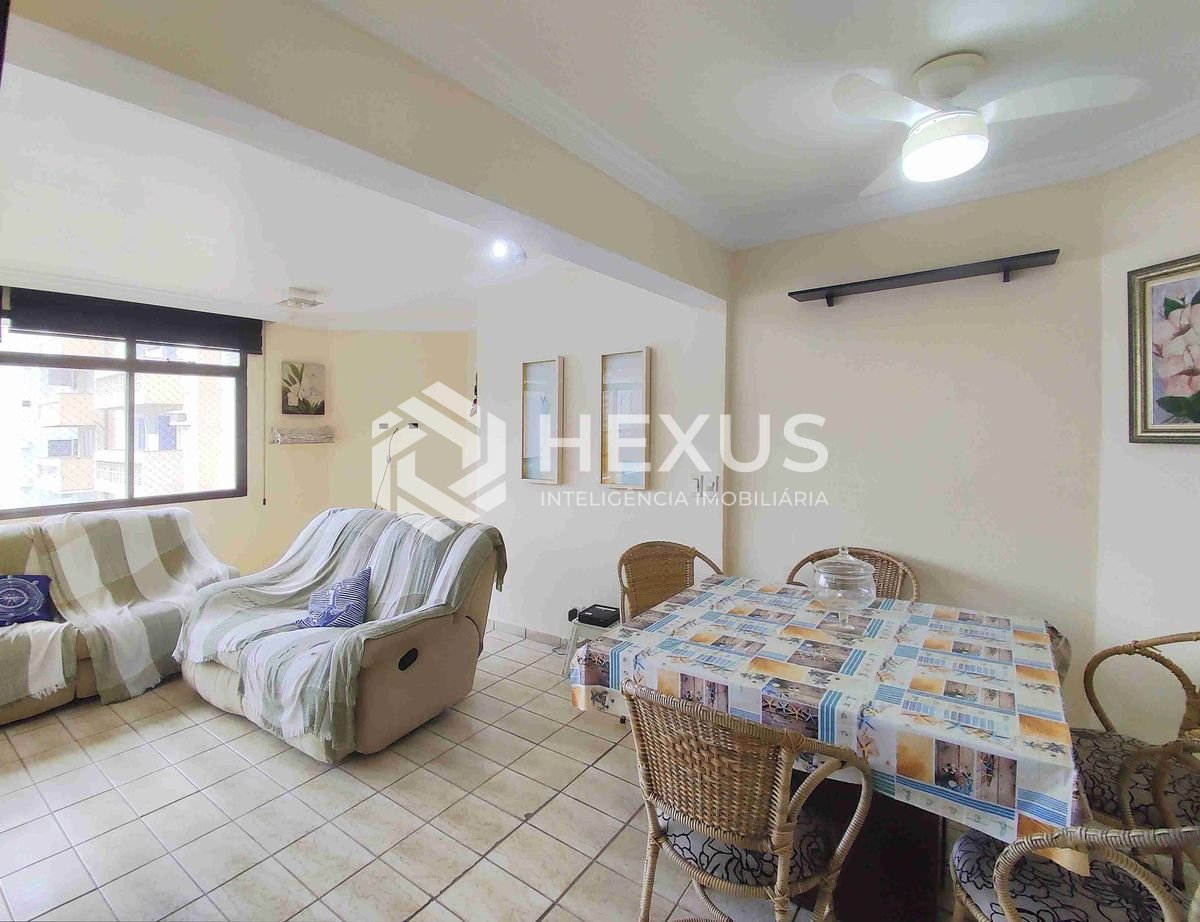 Foto 4 de Apartamento com varanda e lazer a uma quadra da Praia das Asturias, Guaruja