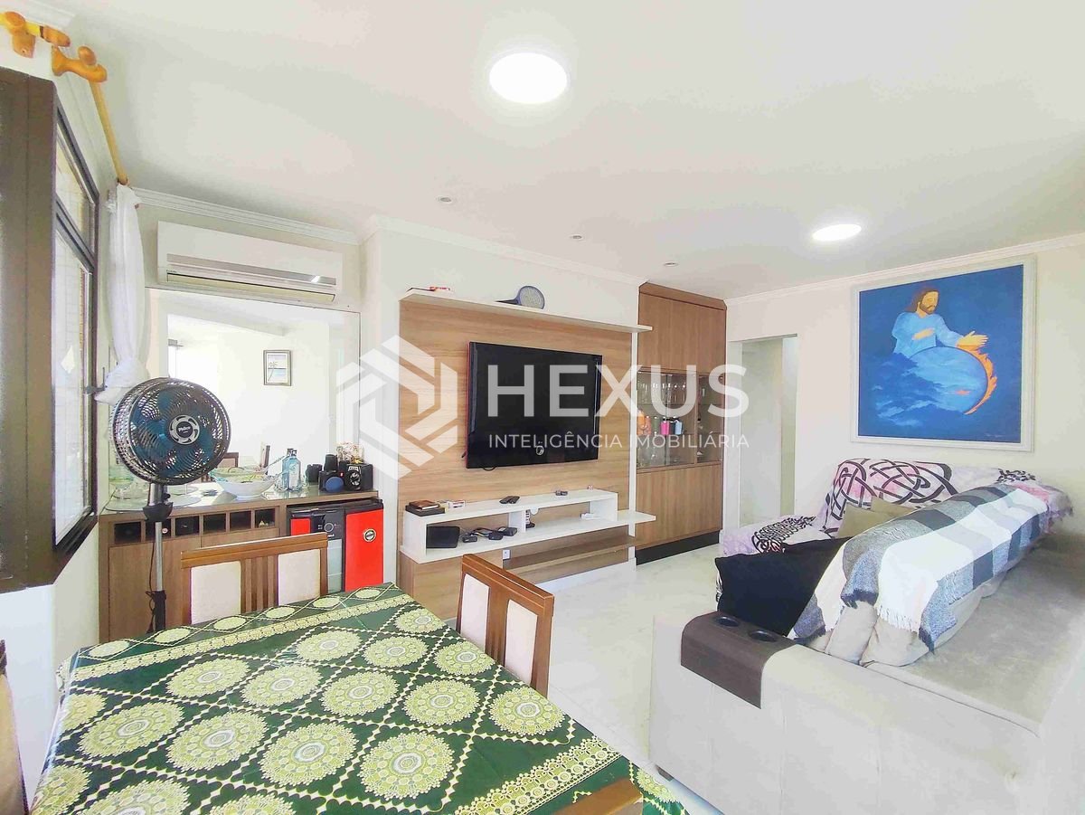 Foto 5 de Apartamento com varanda e lazer a uma quadra da Praia das Asturias, Guaruja