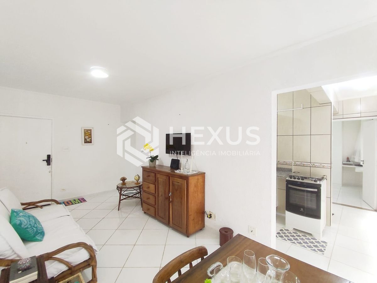 Foto 5 de Apartamento a duas quadras da Praia das Pitangueiras, Guaruja