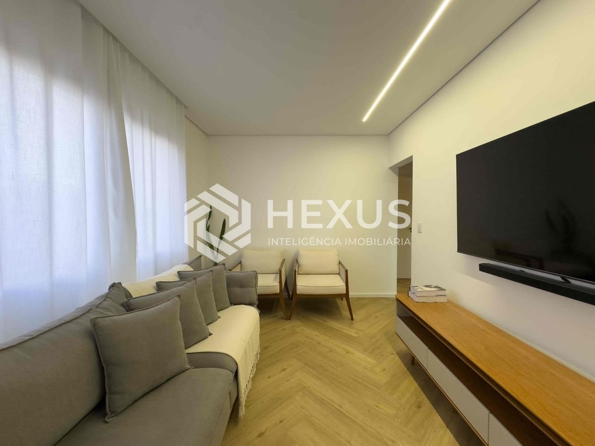 Foto 4 de Apartamento reformado e mobiliado com lazer na quadra mar da Praia das Asturias, Guaruja