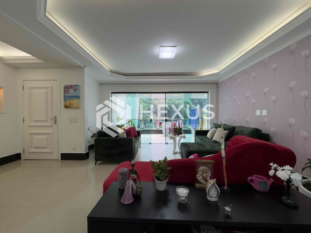 Foto 2 de Apartamento reformado com varanda gourmet e lazer na Praia das Pitangueiras, Guaruja