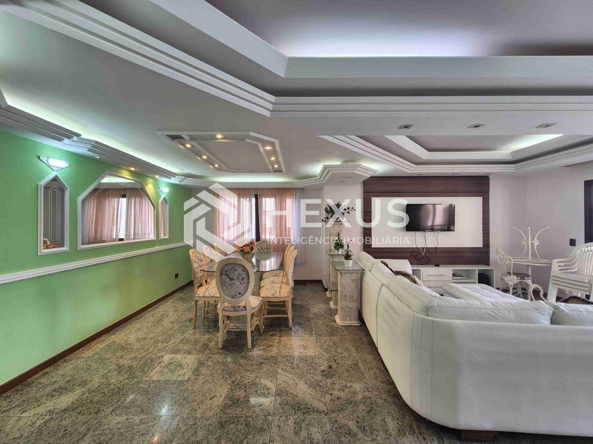 Foto 3 de Apartamento com varanda e lazer na Praia das Pitangueiras, Guaruja