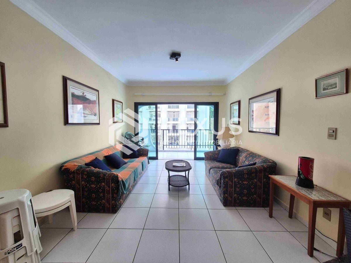 Foto 4 de Apartamento com varanda e lazer na Praia das Pitangueiras, Guaruja