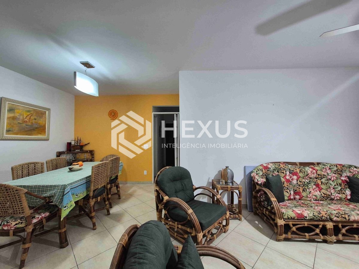 Foto 5 de Apartamento com varanda e lazer na Praia das Pitangueiras, Guaruja