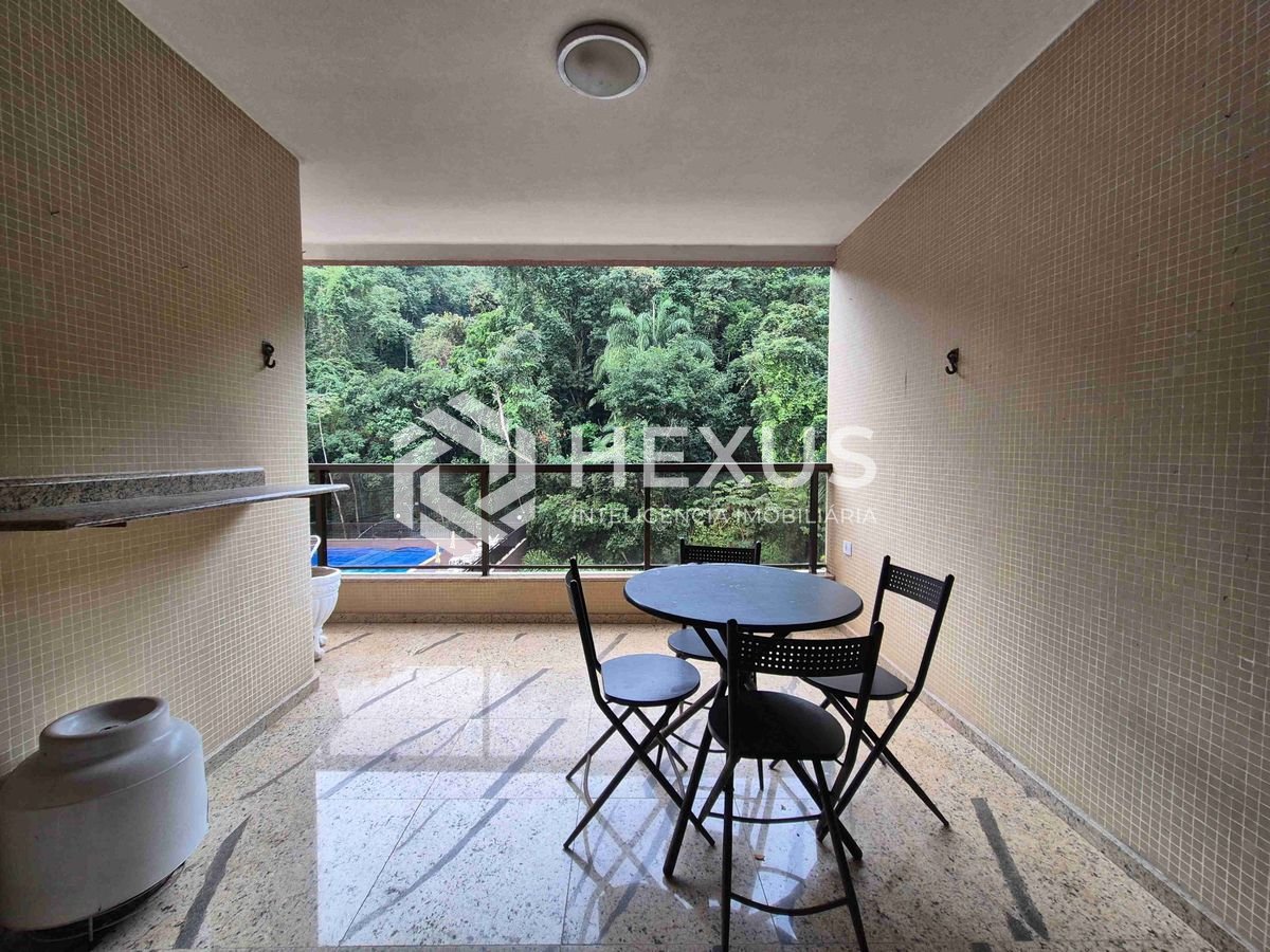 Foto 5 de Apartamento com varanda na Praia das Pitangueiras, Guaruja