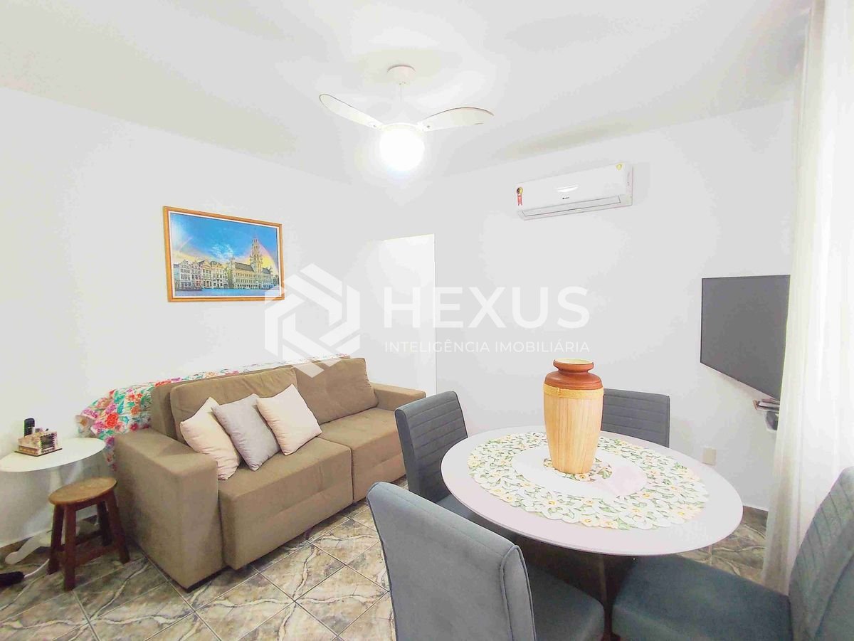Foto 4 de Apartamento reformado, mobiliado, beira mar na praia do Tombo, Guaruja-SP
