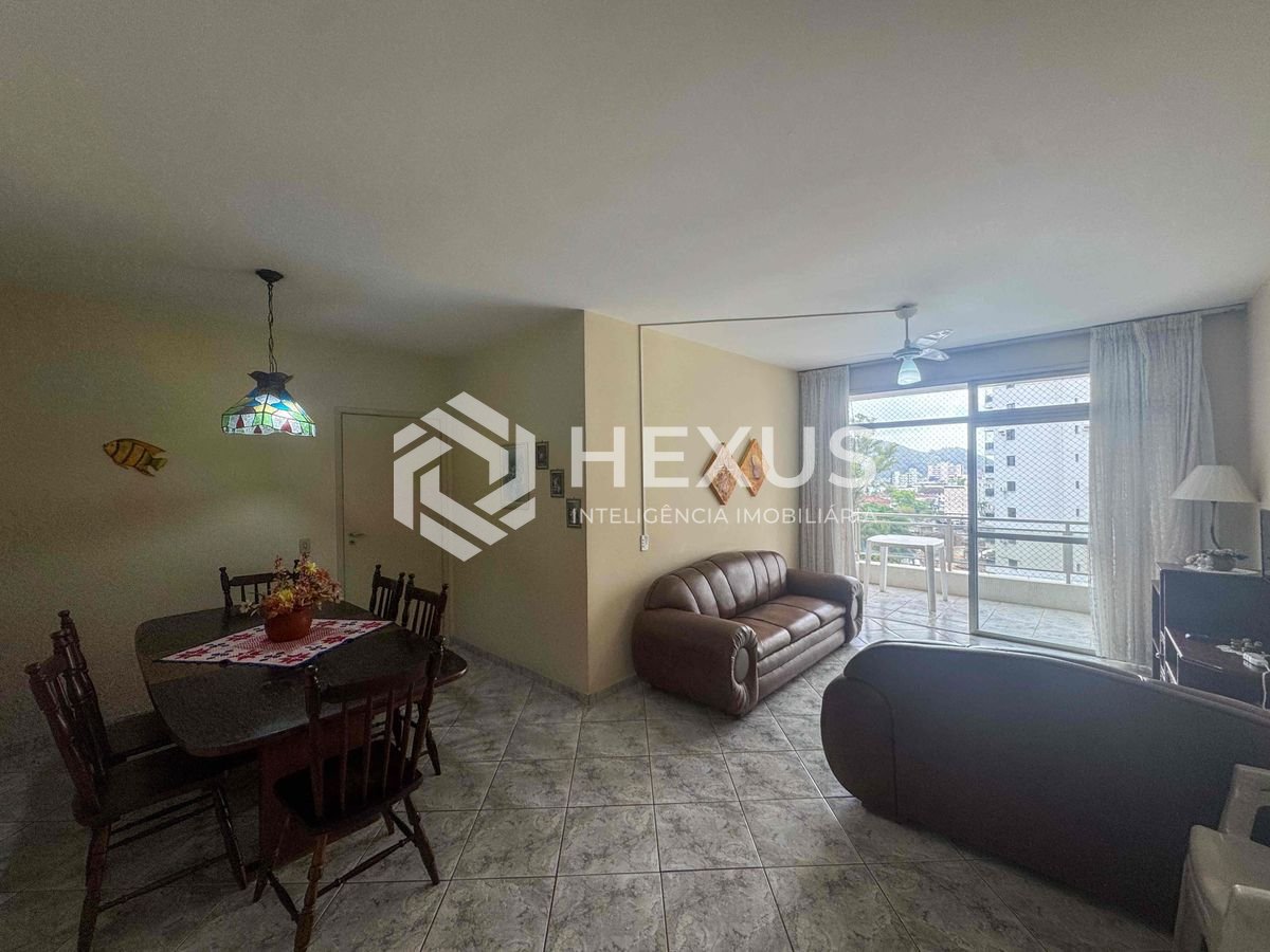 Foto 4 de Apartamento com varanda na praia das Pitangueiras, Hexus.