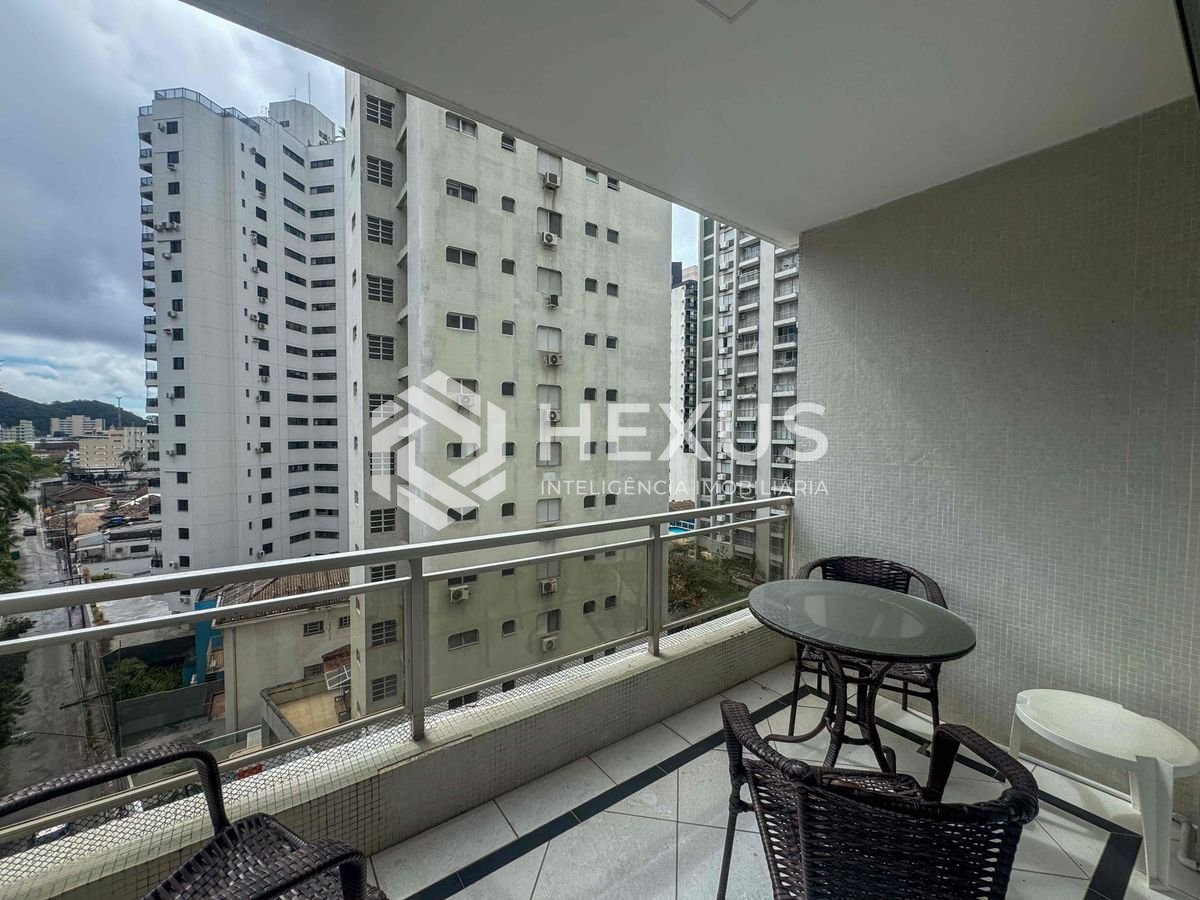 Foto 4 de Apartamento com Varanda na Praia das Pitangueiras, Hexus