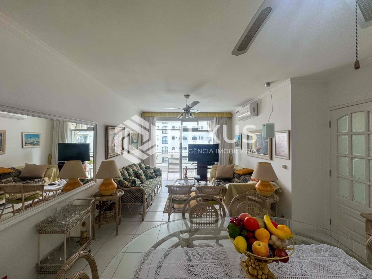 Foto 2 de Apartamento com Varanda na Praia das Pitangueiras, Hexus