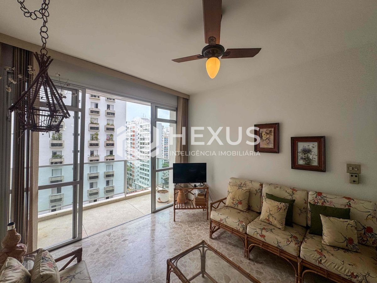 Foto 4 de Apartamento com Varanda e Lazer na Praia das Pitangueiras, Hexus