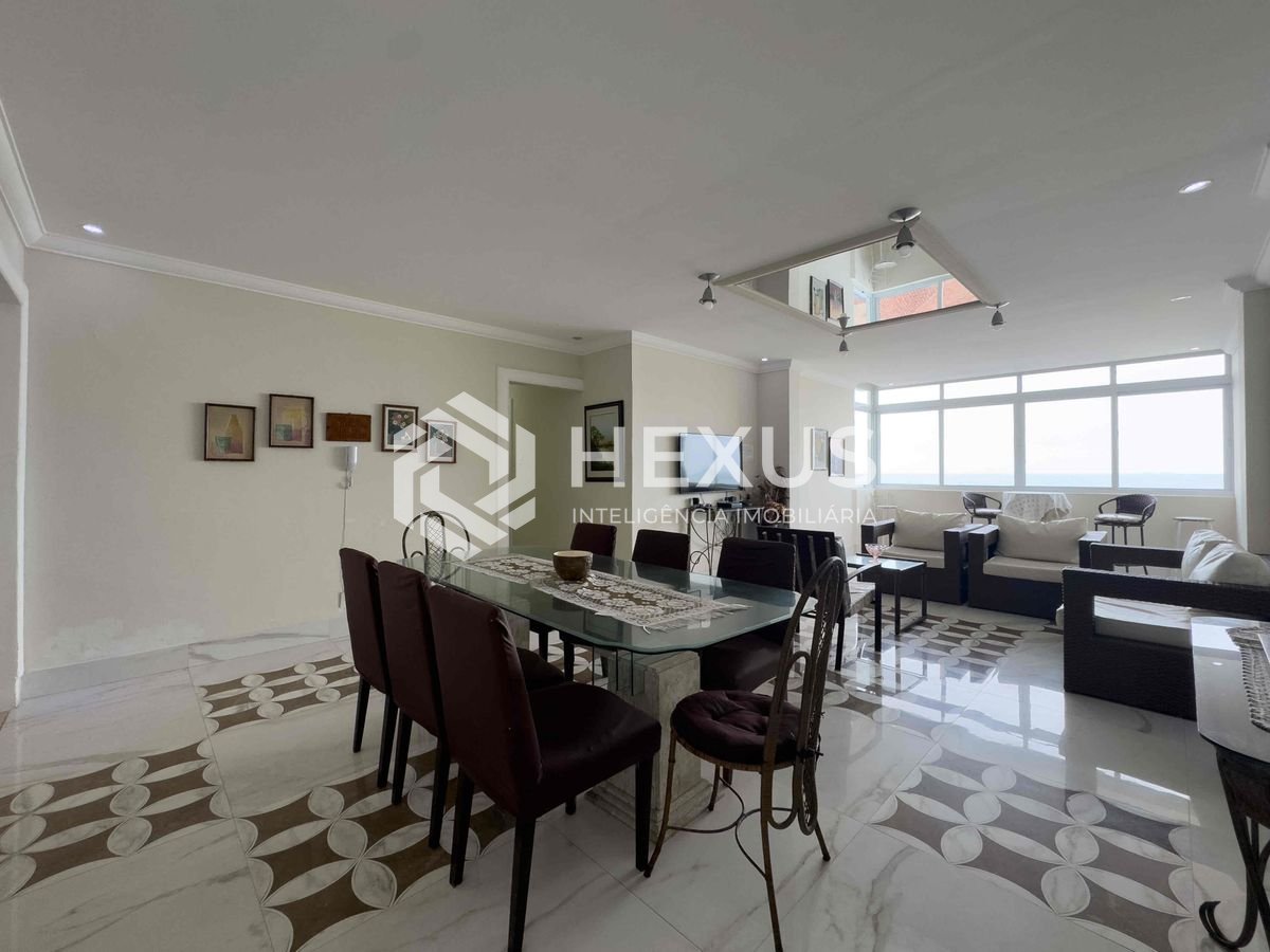 Foto 2 de Apartamento reformado frente mar com vista mar na Praia das Pitangueiras, Guaruja