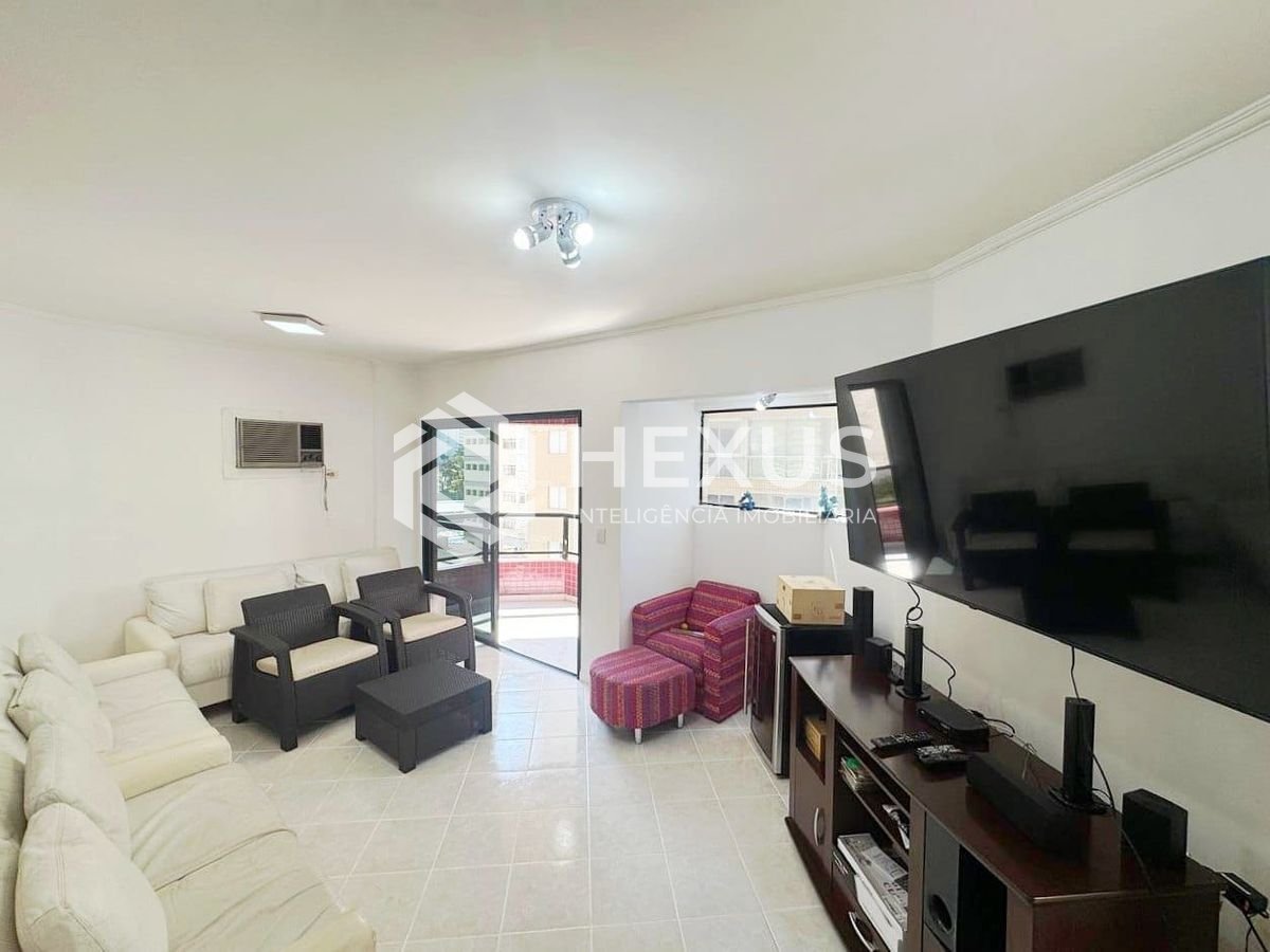 Foto 5 de Apartamento com varanda e vista livre a venda na quadra da praia das Asturias, Guaruja